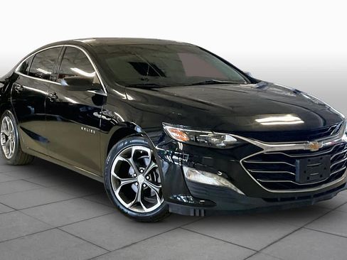 Used 2020 Chevrolet Malibu LT FWD image 2