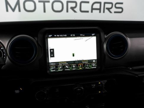 Used 2021 Jeep Wrangler Sport image 27