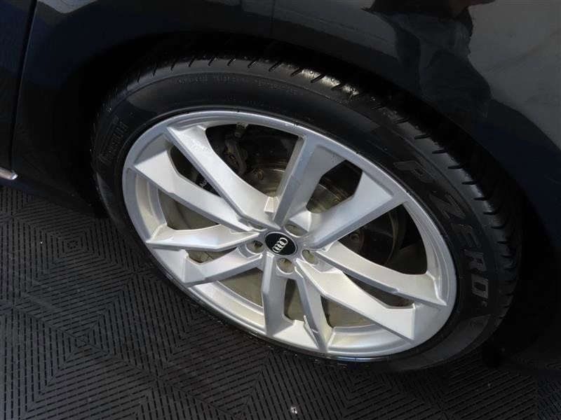 Used 2017 Audi S8 Plus AWD/4WD image 15