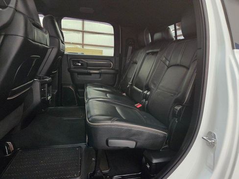 Used 2022 RAM 3500 Limited w/ Night Edition AWD/4WD image 10