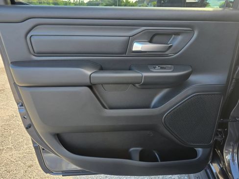 New 2026 RAM 1500 Express AWD/4WD image 37