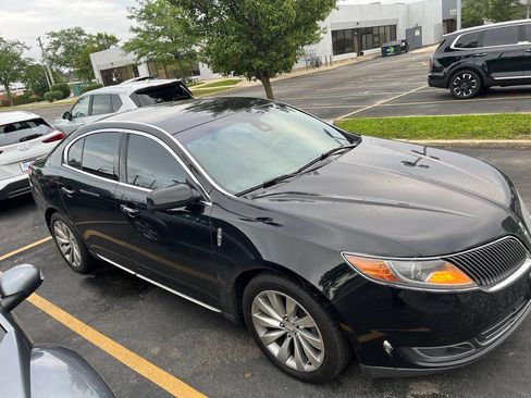 Used 2016 Lincoln MKS w/ Livery Package FWD image 2