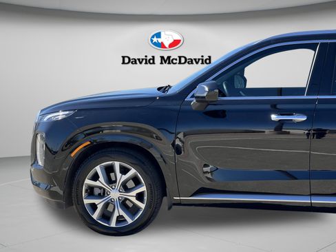 Used 2022 Hyundai Palisade Limited w/ Winter Package image 35
