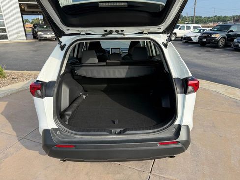 Certified 2025 Toyota RAV4 XLE FWD image 8