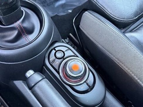 Used 2020 MINI Cooper S image 24