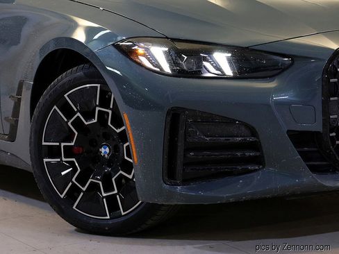 Used 2026 BMW 430i xDrive w/ M Sport Package AWD/4WD image 4