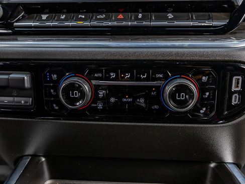 Used 2024 Chevrolet Silverado 2500 LTZ w/ LTZ Plus Package image 27