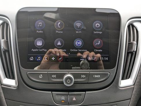 Used 2024 Chevrolet Malibu LT FWD image 5