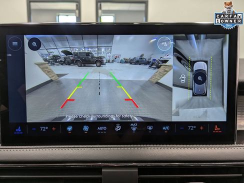 Used 2024 Lincoln Corsair AWD w/ Equipment Group 101A image 17