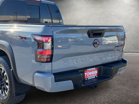 Used 2024 Nissan Frontier PRO-4X w/ Technology Package image 5