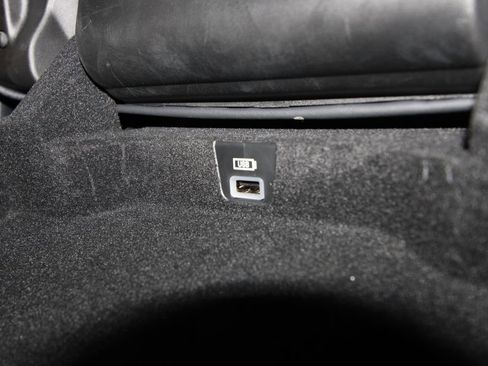 Used 2021 RAM 1500 Limited AWD/4WD image 27