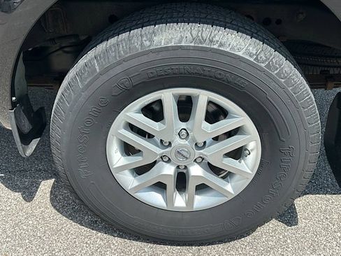 Used 2018 Nissan Frontier SV AWD/4WD image 29