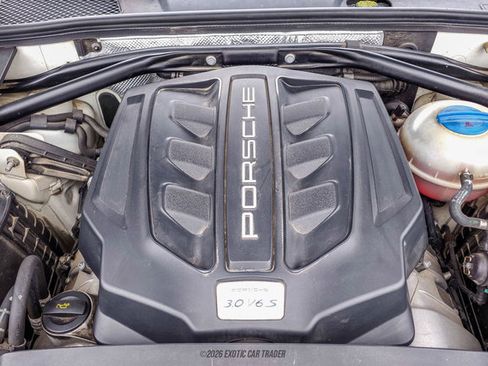Used 2017 Porsche Macan S AWD/4WD image 16