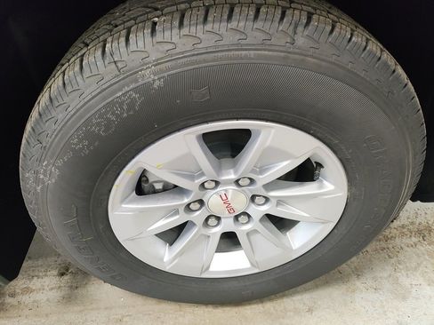 New 2026 GMC Sierra 1500 Pro w/ Pro Value Package image 4