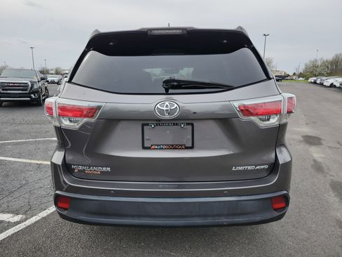 Used 2016 Toyota Highlander Limited AWD/4WD image 16