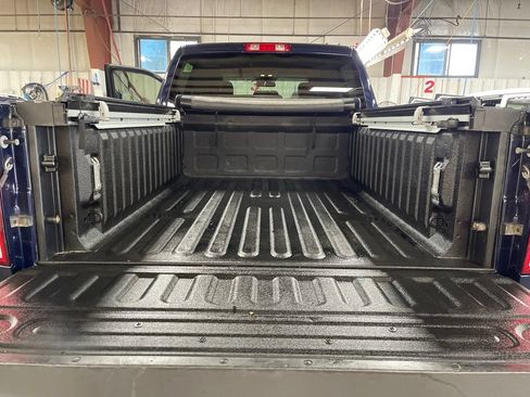 Used 2017 RAM 3500 Tradesman w/ Chrome Appearance Group AWD/4WD image 28