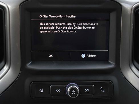 Used 2025 Chevrolet Silverado 1500 Custom image 17