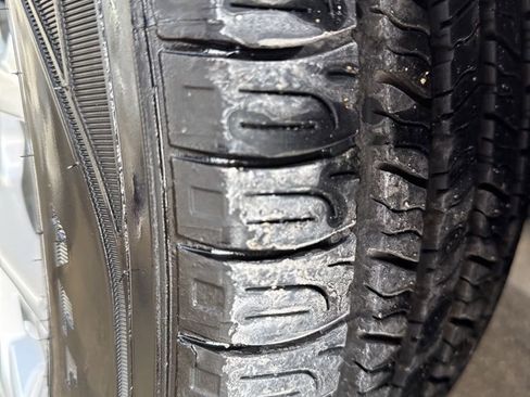 Used 2022 Chevrolet Equinox LT image 27