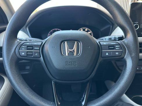 Used 2023 Honda HR-V LX image 29