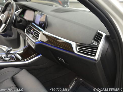 Used 2019 BMW X5 xDrive40i w/ M Sport Package image 20