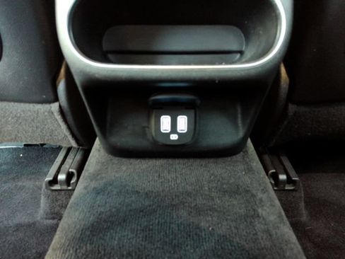 Used 2025 Genesis GV70 2.5T AWD/4WD image 28
