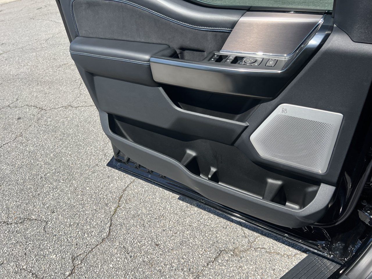 New 2027 Ford F350 Platinum AWD/4WD image 17