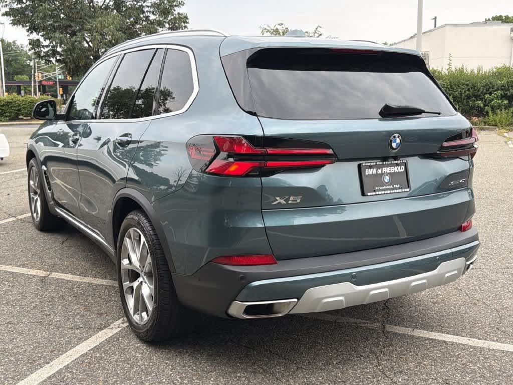 Used 2024 BMW X5 xDrive40i w/ Premium Package AWD/4WD image 12