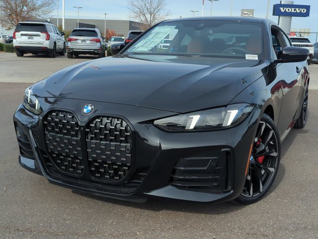 Used 2026 BMW 430i Coupe w/ M Sport Package RWD image 3