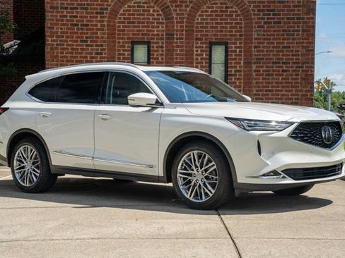 Used 2022 Acura MDX SH-AWD w/ Advance Package image 3