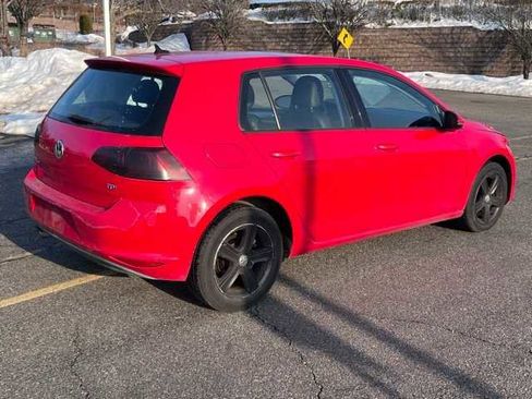 Used 2015 Volkswagen Golf TDI S image 4