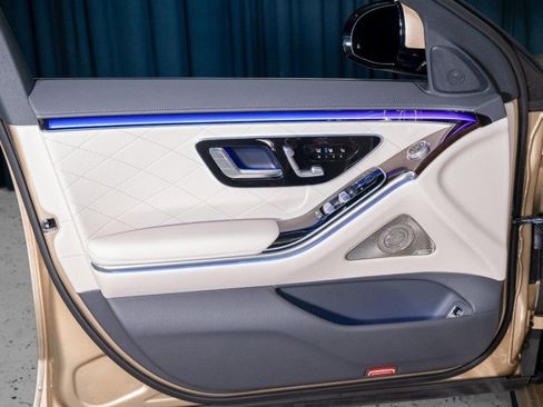 New 2026 Mercedes-Benz S 580 S 580 4MATIC&reg; Sedan image 11