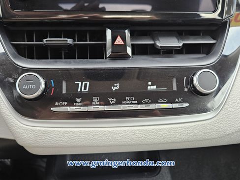 Used 2024 Toyota Corolla LE image 17