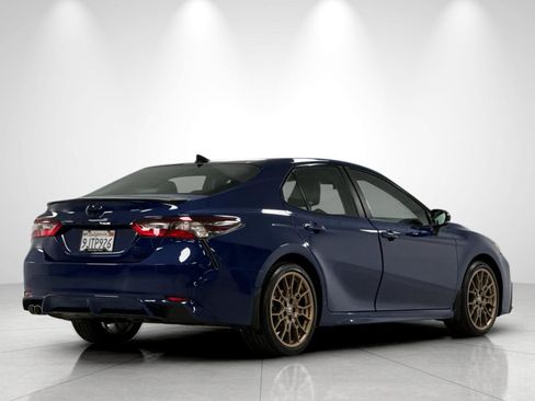 Used 2024 Toyota Camry SE FWD image 5