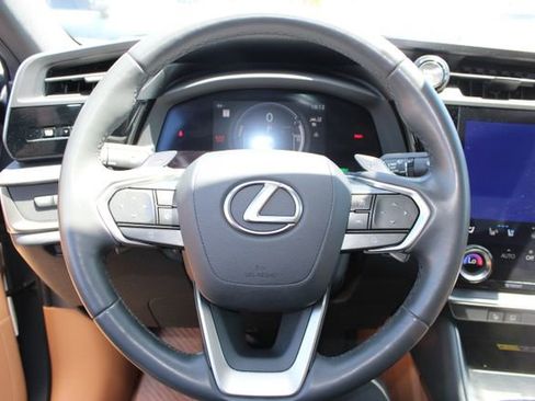 Certified 2023 Lexus RZ 450e Premium w/ Technology Package image 16