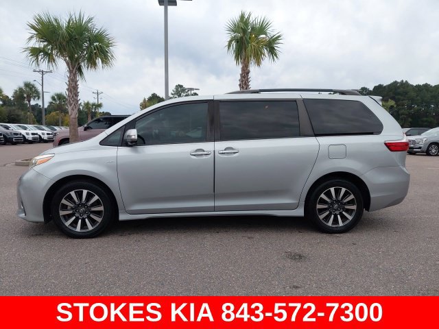 Used 2019 Toyota Sienna Limited Premium AWD/4WD image 8