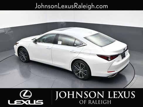 New 2025 Lexus ES 350 w/ Premium Package image 25