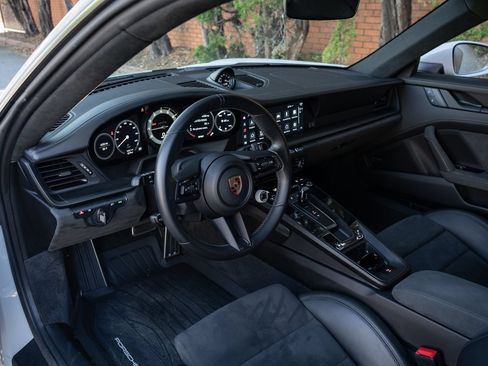 Used 2023 Porsche 911 Carrera GTS RWD image 44