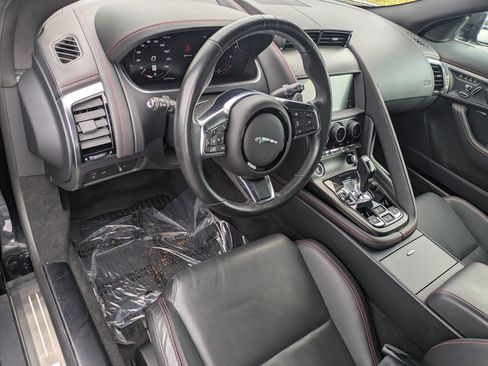 Used 2021 Jaguar F-TYPE R-Dynamic image 9
