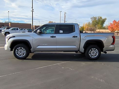 New 2026 Toyota Tundra SR5 image 2