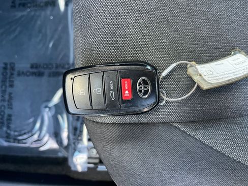 Used 2025 Toyota Camry LE image 21