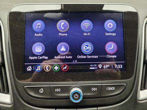 Used 2024 Chevrolet Malibu LT FWD image 25