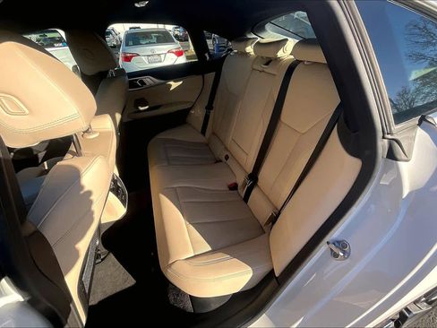 Used 2023 BMW i4 eDrive35 w/ Premium Package image 27