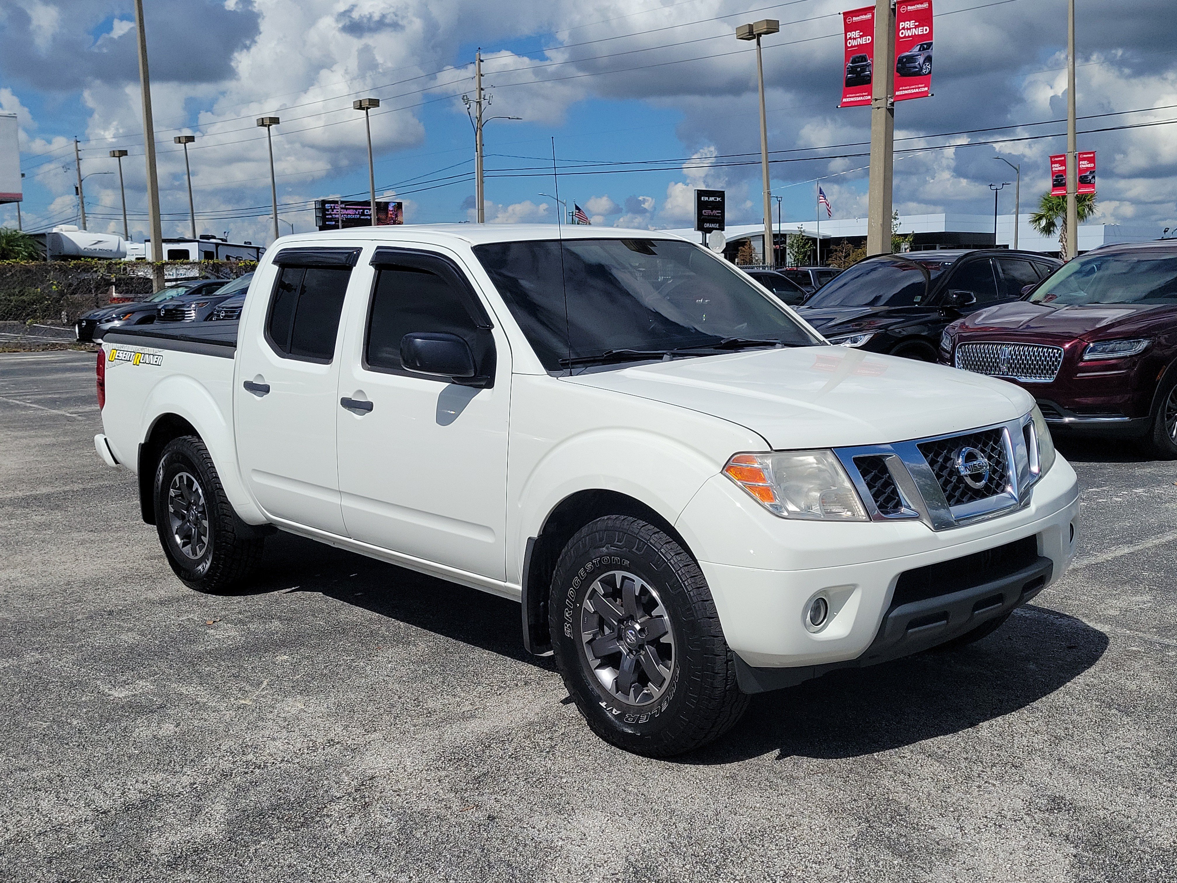 Certified 2019 Nissan Frontier Desert Runner RWD image 3
