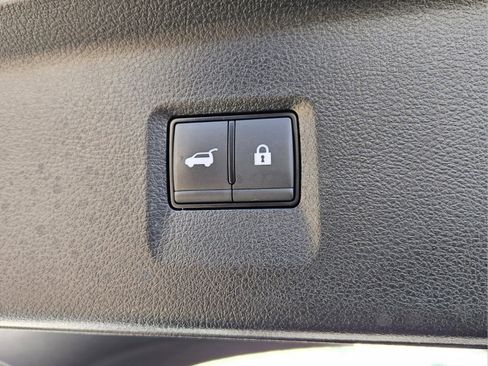 Used 2023 INFINITI QX60 Sensory w/ Cargo Package image 23