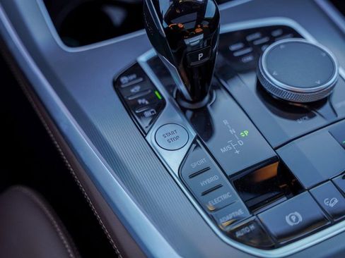 Used 2023 BMW X5 xDrive45e w/ M Sport Package image 27