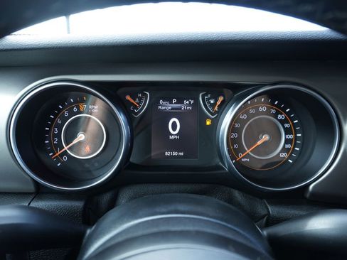 Used 2020 Jeep Gladiator Sport w/ Quick Order Package 24S image 15