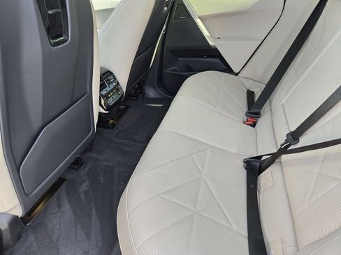 Certified 2025 BMW iX xDrive50 AWD/4WD image 31