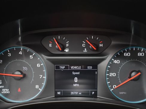 Used 2018 Chevrolet Equinox LT AWD/4WD image 18