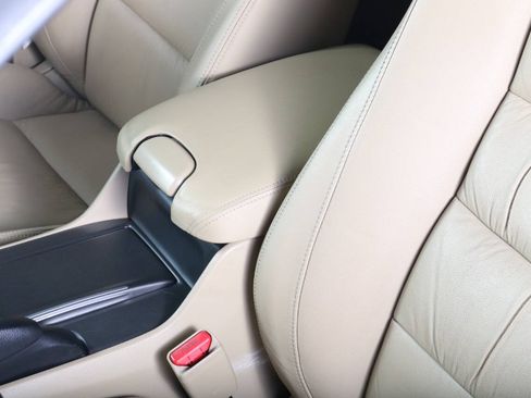 Used 2012 Honda Accord EX-L image 26