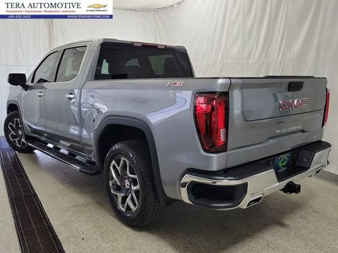 Certified 2024 GMC Sierra 1500 SLT w/ SLT Premium Package AWD/4WD image 7